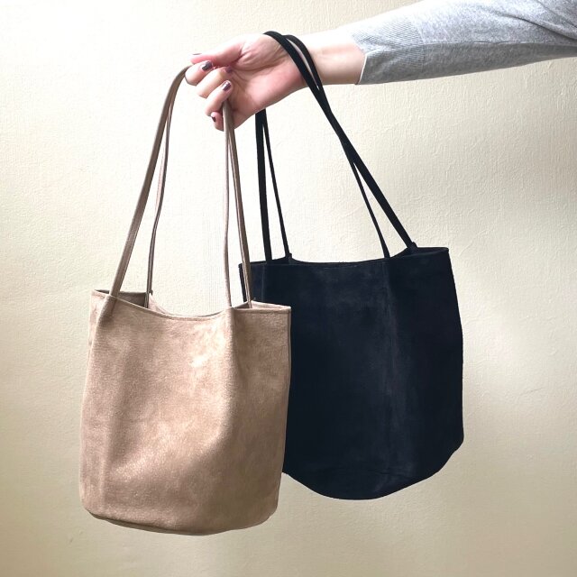 ころんと丸底（まるそこ）スエードバッグ グレージュ | iichi 日々の