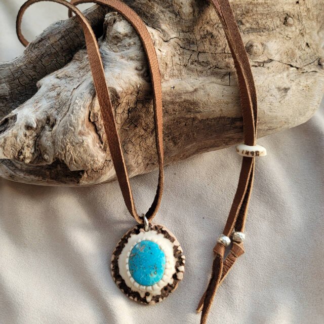 鹿の角 ペルシアンターコイズ ペンダント | iichi 日々の暮らし