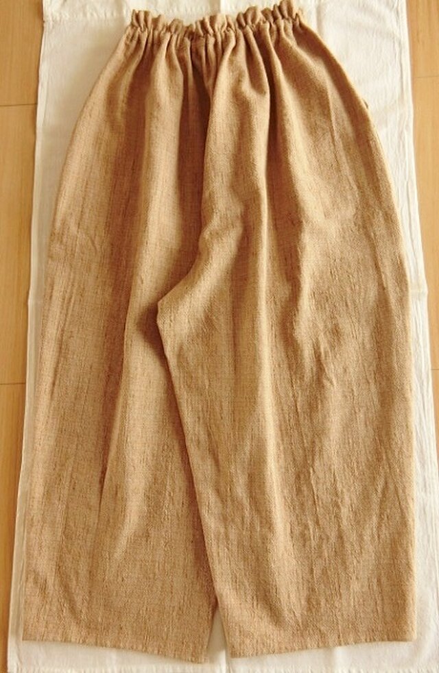 ①ハンドメイド ゆったりパンツ 裾口48㎝ ポケット フリーサイズ | iichi ハンドメイド・クラフト作品・手仕事品の通販