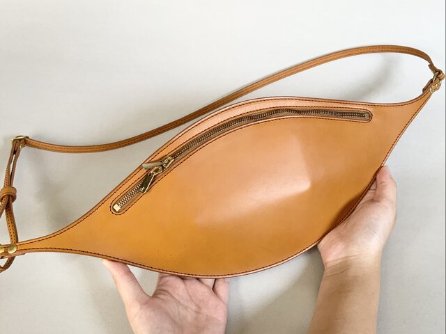 ハンドメイド　ボディーバッグ　ゴンちゃん ハンドメイド ボディーバッグ ゴンちゃん様専用