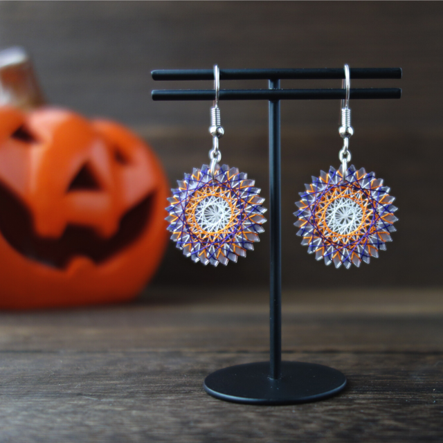 ハロウィンピアス | 大人かわいい絹糸アクセサリー｜軽量｜ピアス / イヤリング / ノンホールピアス