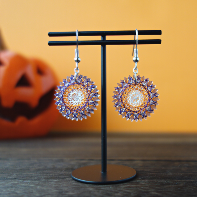 ハロウィンピアス | 大人かわいい絹糸アクセサリー｜軽量｜ピアス