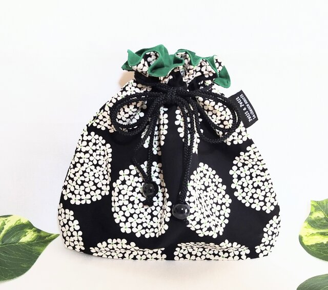 ◇プラダ◇レザー/巾着/巾着袋/ブランド 巾着袋 プラダのおすすめ人気商品一覧 通販 - Yahoo!ショッピング