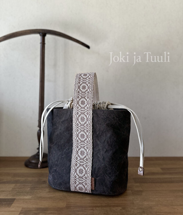 織ベルトバケットバッグ　ヴィンテージブラック