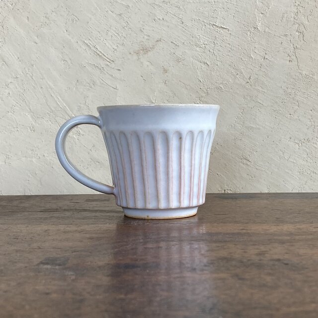 ハンドメイド 陶器 白カップ 鎬わら白カップ | iichi 日々の暮らしを心地よくするハンドメイドや