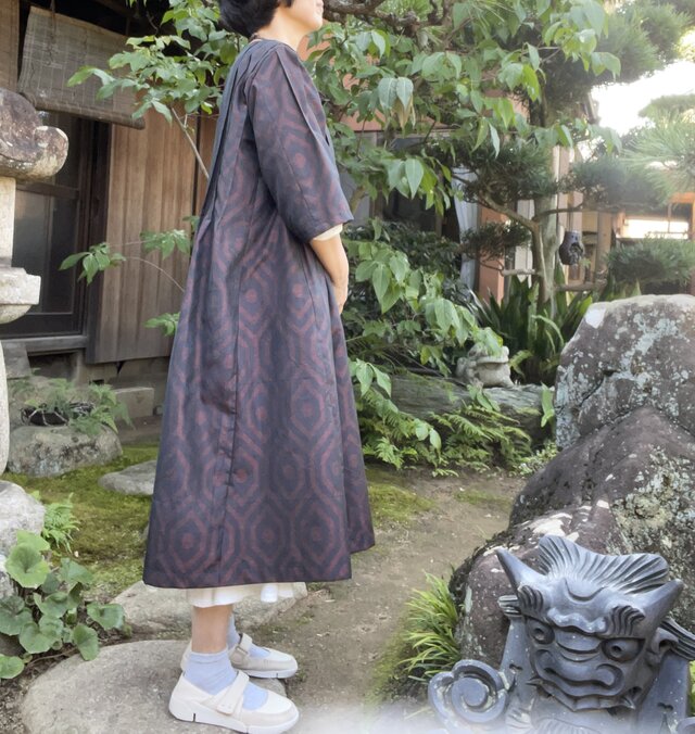 着物リメイク】大島紬の羽織れるワンピース/タック/Aライン | iichi