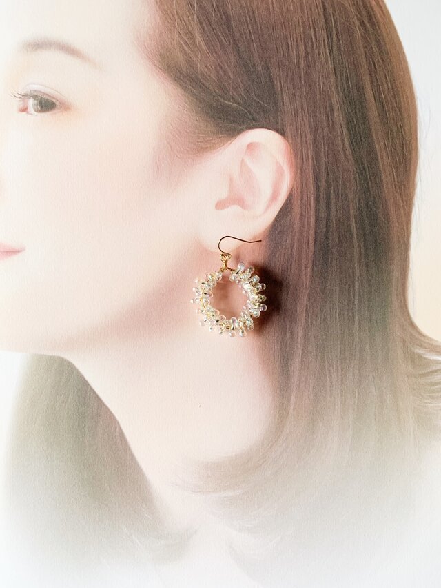 きらめくガラスビーズ・フープ・イヤリング/ピアス Vol.6 | iichi 日々