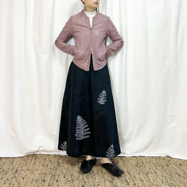 後ろギャザースカート　手描き羊歯（シダ）