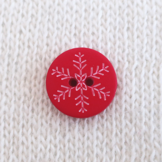 (3個) 15mm スノーフレイクボタン 赤 フランス製 *　子ども服、冬、雪の画像1枚目
