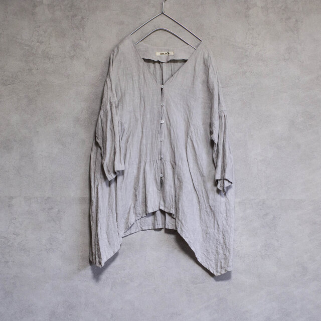リネン生地ループ開きチュニック　霞色（かすみいろ）