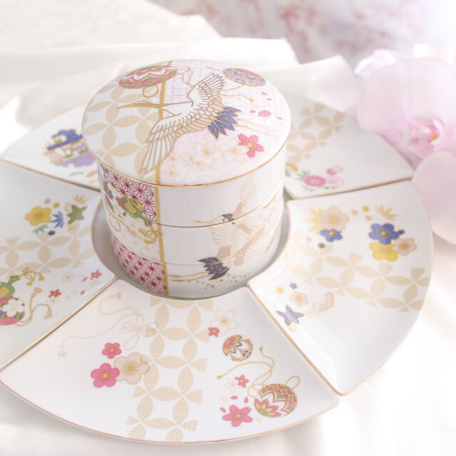 陶器の3段お重箱〜豪華絢爛〜