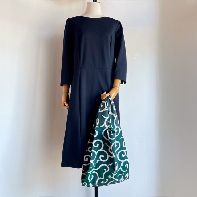 レジ袋タイプ エコバッグ 大【送料込み】風呂敷リメイク 唐草模様