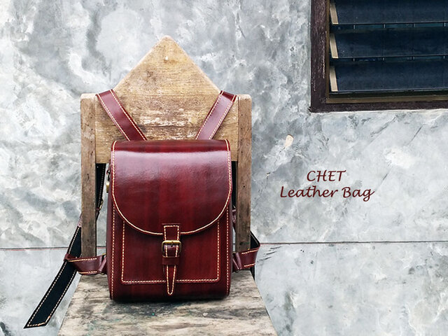 レザーバックパック A4サイズ薄型でビジネスや通勤通学にも・赤茶