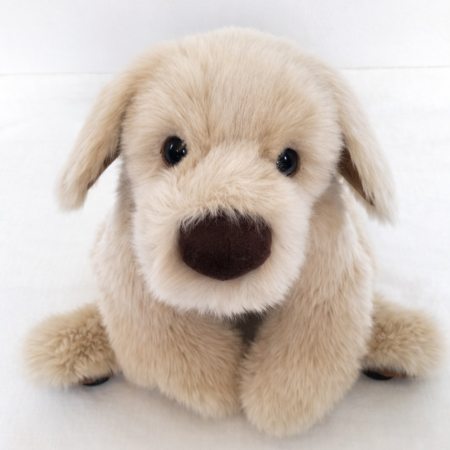 感動する抱き心地。重さ約3400g、命の重みを感じるぬいぐるみ