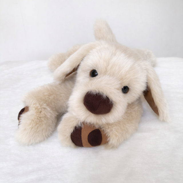 感動する抱き心地。重さ約3400g、命の重みを感じるぬいぐるみ