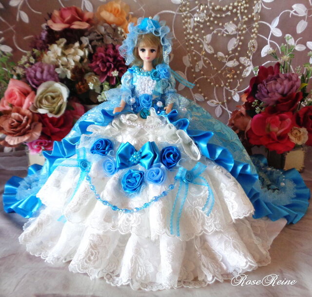 リボーンドール⭐️青いドレスの人形とティアラ Amazon.co.jp: Meeler リボーンドール 55cmリアルな 笑顔赤ちゃん人形