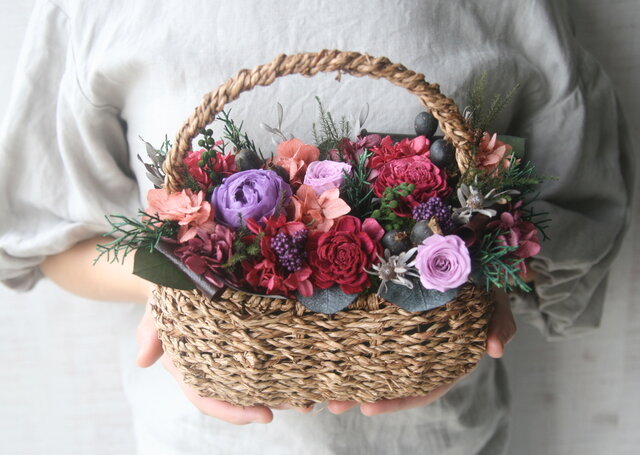 Flower basket Antique purple rose -wine red-の画像1枚目