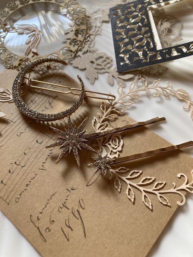 月と星のヘアピン☆*:.。. 花嫁髪飾り　袴ヘア
