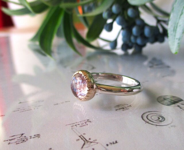 ストロベリークォーツの指輪 | iichi 日々の暮らしを心地よくする