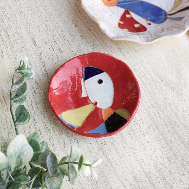 【レッド】明るく、楽しく、美味しく！小皿９　KUU　2022