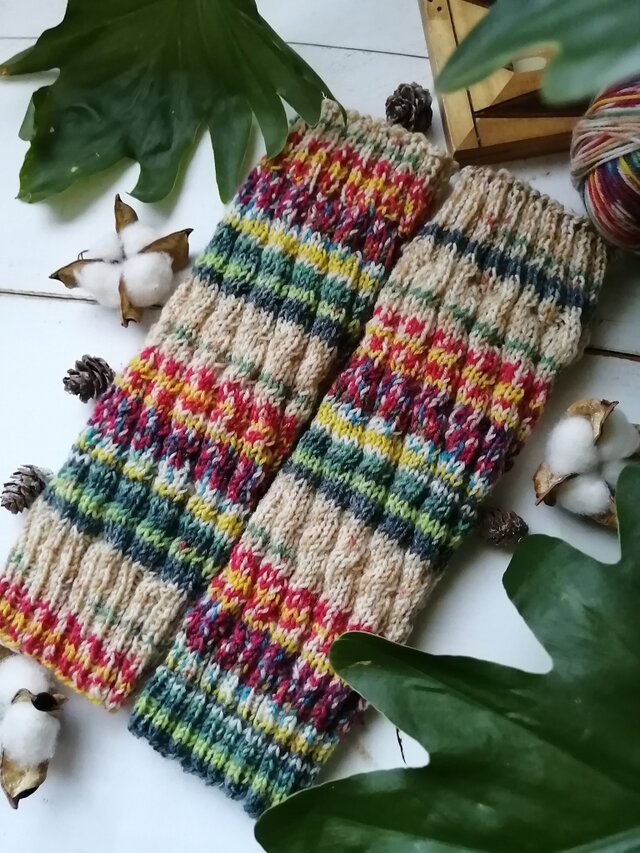 【Ｍ】春色のスパイラル編みレッグウォーマー