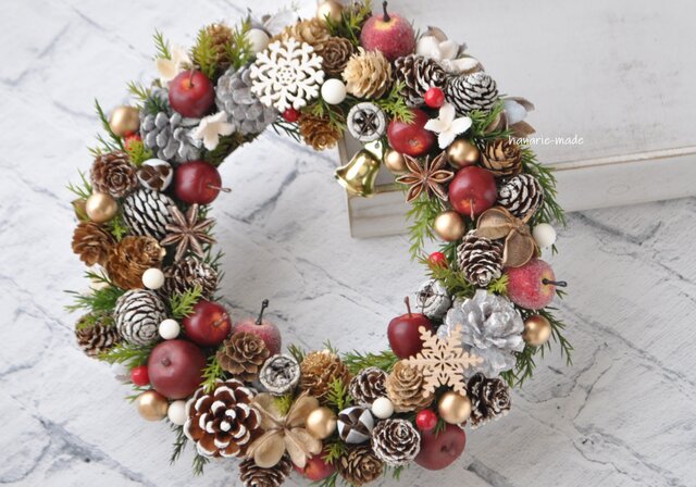 cr5 いろいろな林檎と木の実のリース：冬リース クリスマス ベル