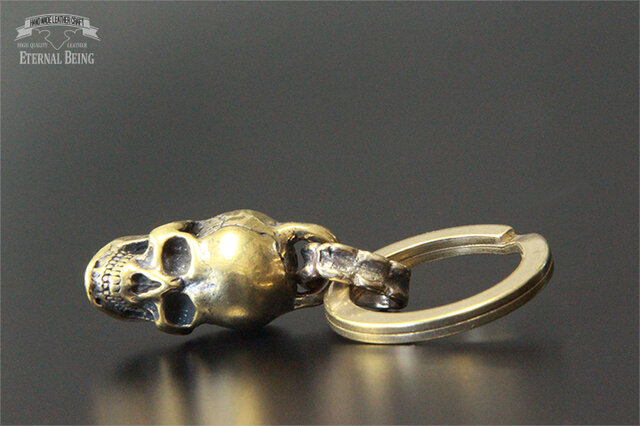 真鍮製】ドクロキーホルダー | iichi 日々の暮らしを心地よくする