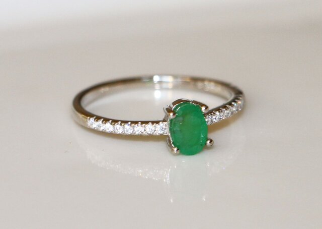 天然石エメラルド原石リングアトリエ「之」 天然石エメラルド原石