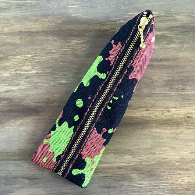 ポロック】畳縁 テトラ型 ペンケース スプラッシュ ペンキ