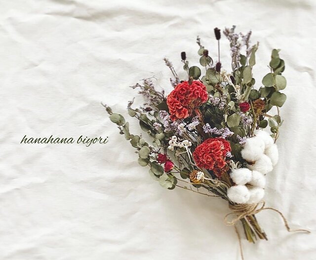 色鮮やかなプロモサムとケイトウのクリスマス&お正月しめ縄