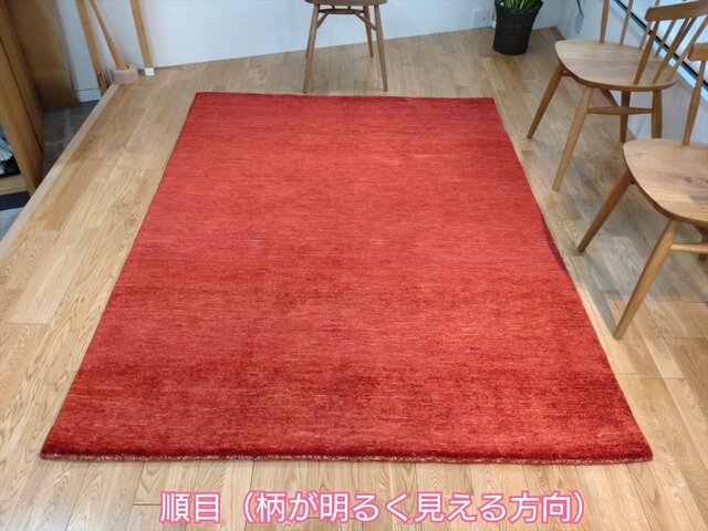 専用　特大 天然 牛革 毛皮 カウラグ 茶白 斑点 ムートンラグ M-511-F 6匹物 約140×180cm – 萩原製造所