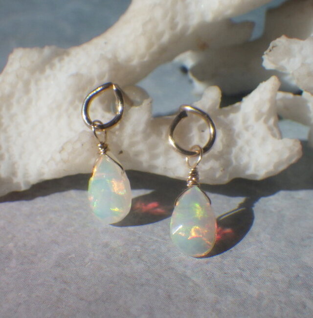 14kgf*Ethiopian Opal Stud Earrings エチオピア産ウェロオパール14kgf