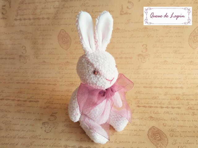 国内作家様ハンドメイド　ピンクの可愛いウサギさん 可愛いピンクのうさぎ | iichi 日々の暮らしを心地よくする