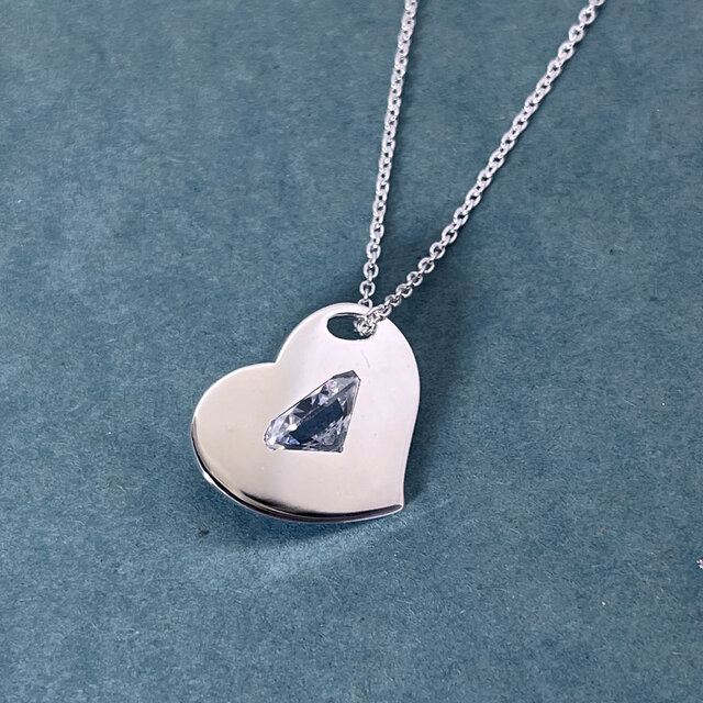 Treasures in the Heart Cubic Zirconia Pendant [Order Production