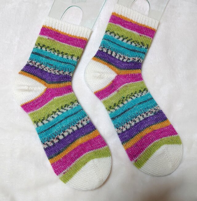 手編み靴下 opal KFS988 四季の輝き | iichi 日々の暮らしを心地よく