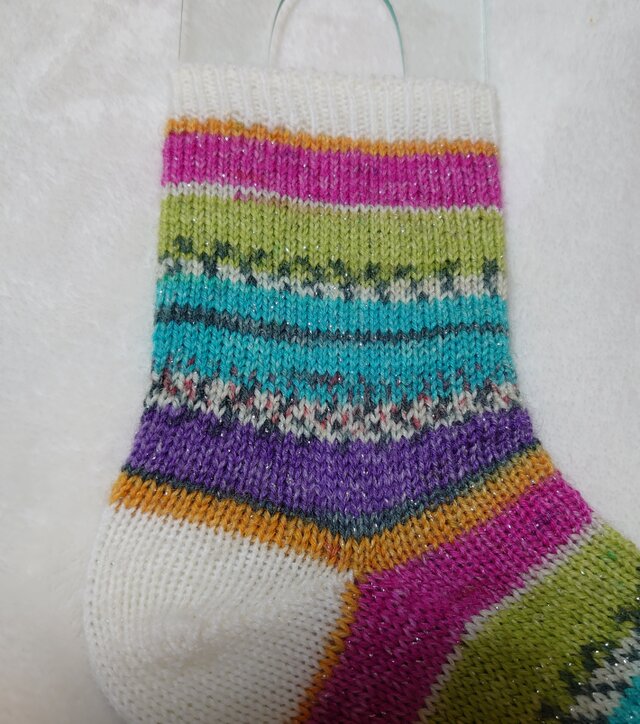 手編み靴下 opal KFS988 四季の輝き | iichi 日々の暮らしを心地よく 