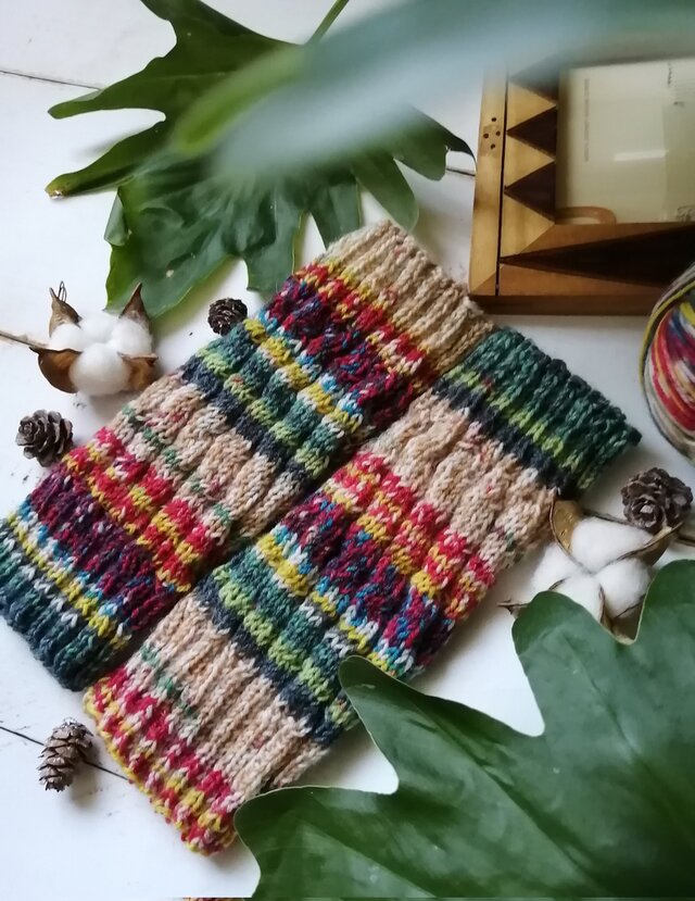 【Ｓ】春色の短いスパイラル編みレッグウォーマー