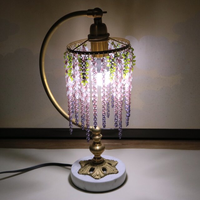 藤の花のランプ | iichi 日々の暮らしを心地よくするハンドメイドや