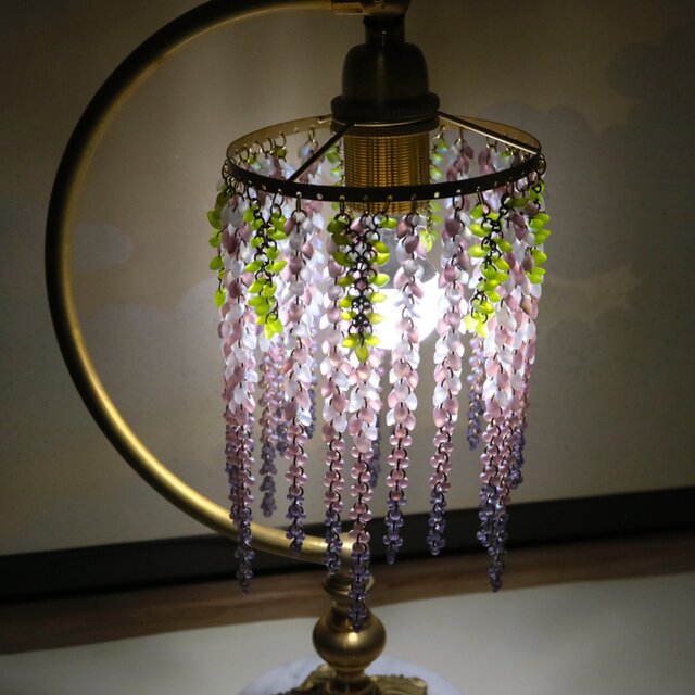 藤の花のランプ | iichi 日々の暮らしを心地よくするハンドメイドや