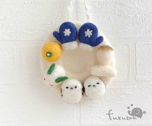 さゆ　午年リース　ちりめん　フェルト　ハンドメイド さゆ様専用 午年リース ちりめん フェルト ハンドメイド - メルカリ