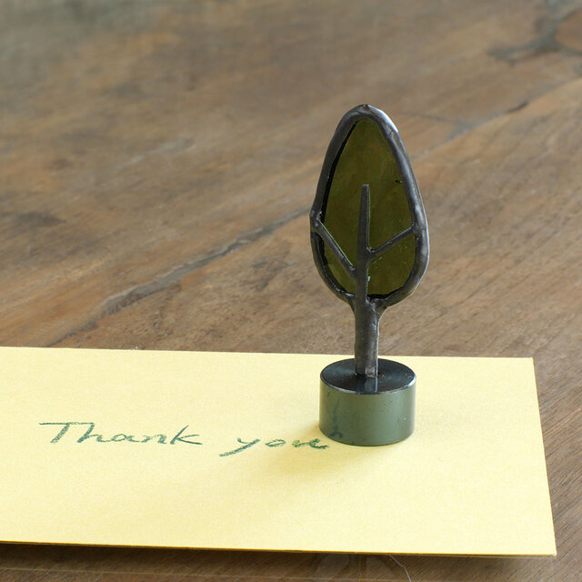 ペーパーウエイト　ツリー　ステンドグラス 　グリーン＆アンテークブラック