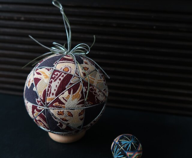 木目込み毬 ＃23 | iichi 日々の暮らしを心地よくするハンドメイドや