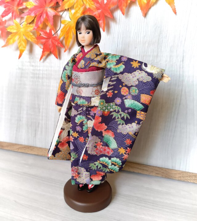 「夜の富士山、彩る錦秋」25～26cmドール振り袖着物