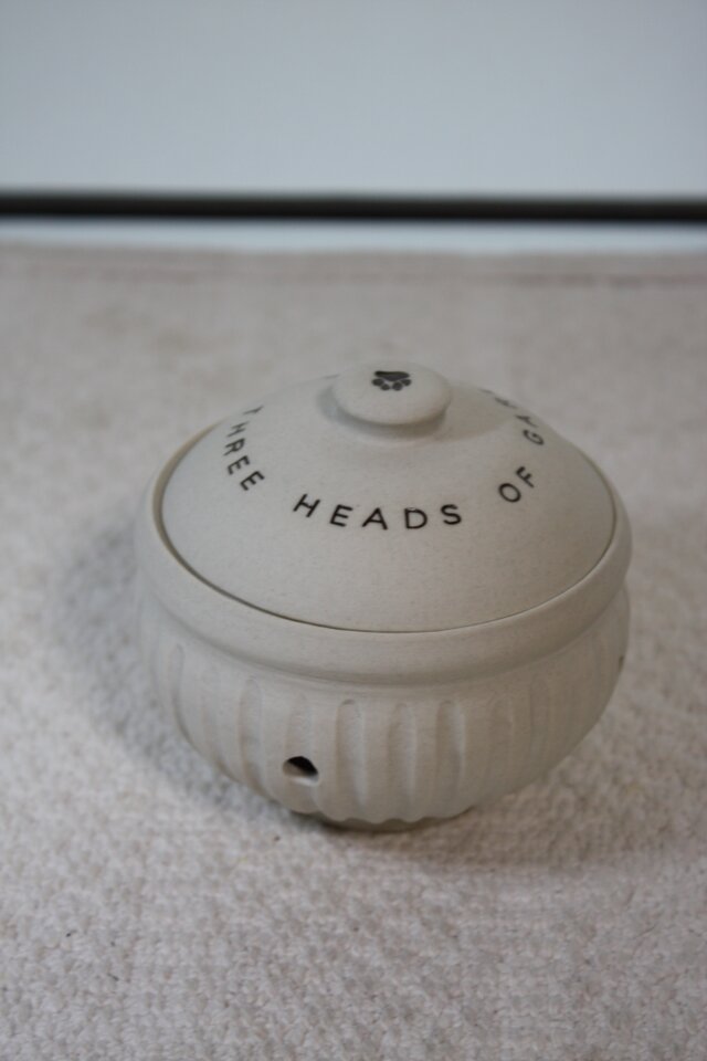 ロゴ入り白土ガーリックポット