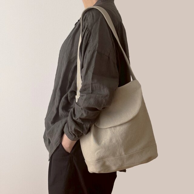 Oval/ 灰白色【受注制作】