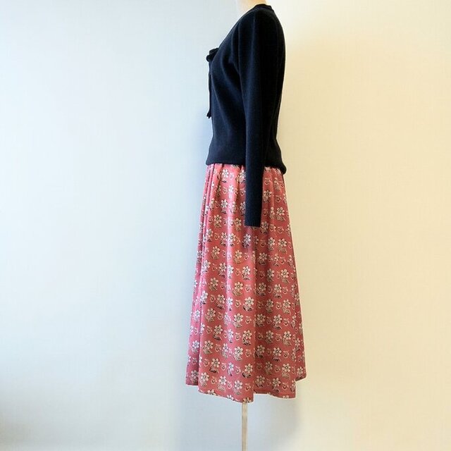 着物リメイク ローズピンクの花柄スカート A | iichi 日々の暮らしを 