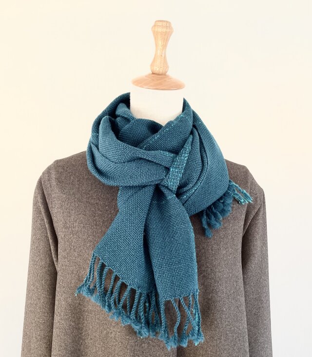 ブルーグリーンの大判ストール | iichi 日々の暮らしを心地よくする