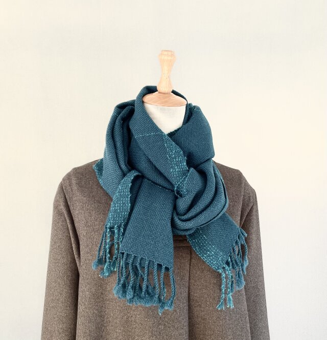 ブルーグリーンの大判ストール | iichi 日々の暮らしを心地よくする