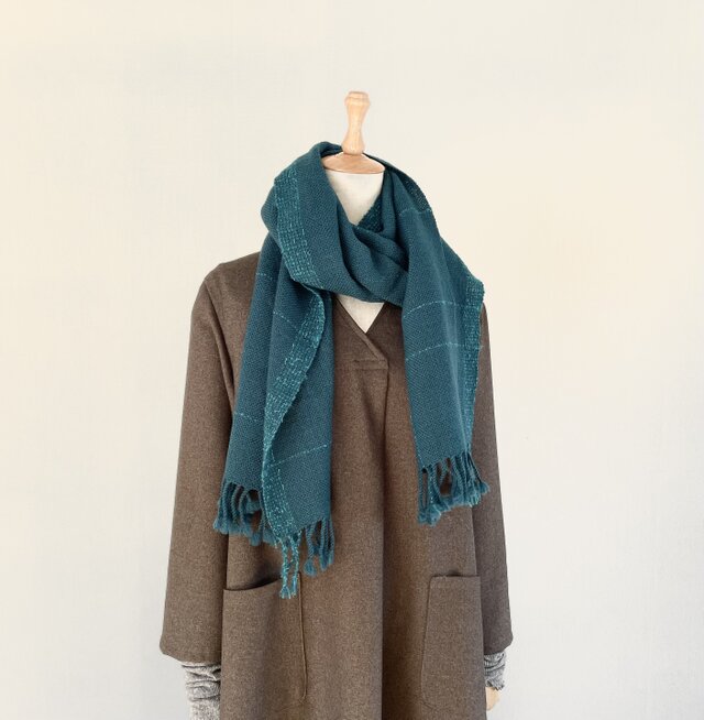 ブルーグリーンの大判ストール | iichi 日々の暮らしを心地よくする
