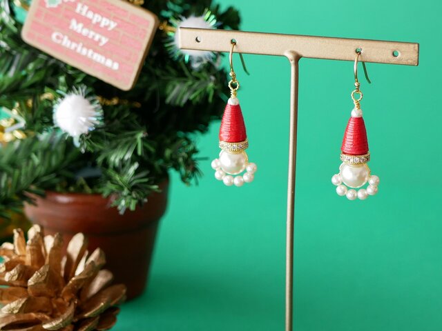 No.577-B　クリスマス☆サンタクロース☆レジン☆ピアス・イヤリング No.577-B クリスマス☆サンタクロース☆レジン☆ピアス・イヤリング